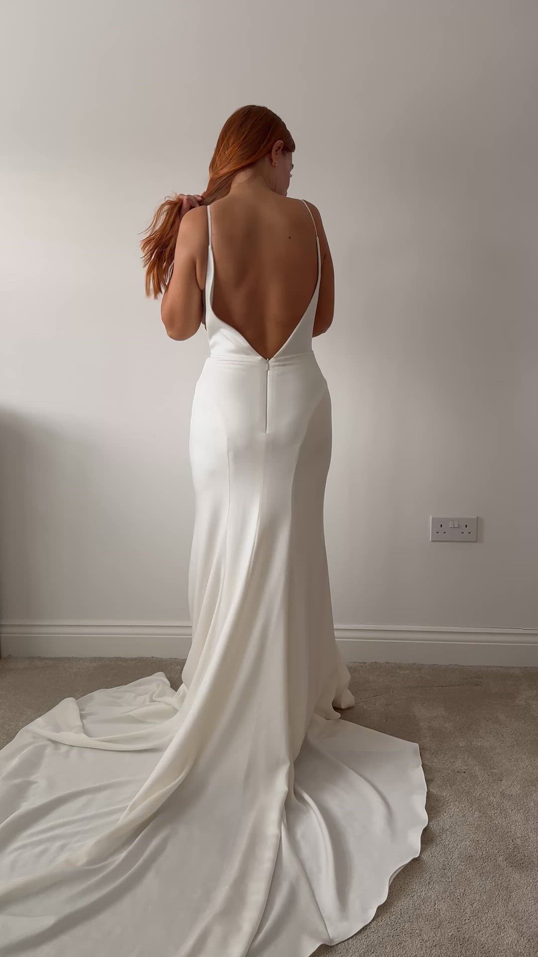 Casablanca Bridal, LE110