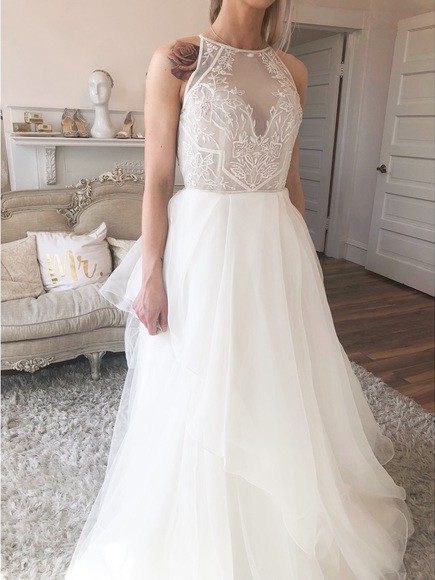 Hayley Paige Smith gown New Wedding Dress Save 56% - Stillwhite