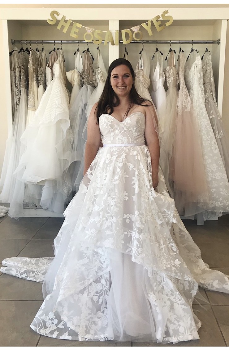Hayley Paige Lulu , 8 Used Wedding Dress Save 8   Stillwhite