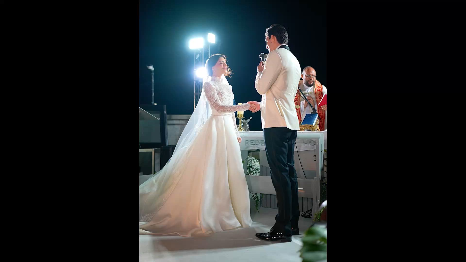 Pronovias, Fioris