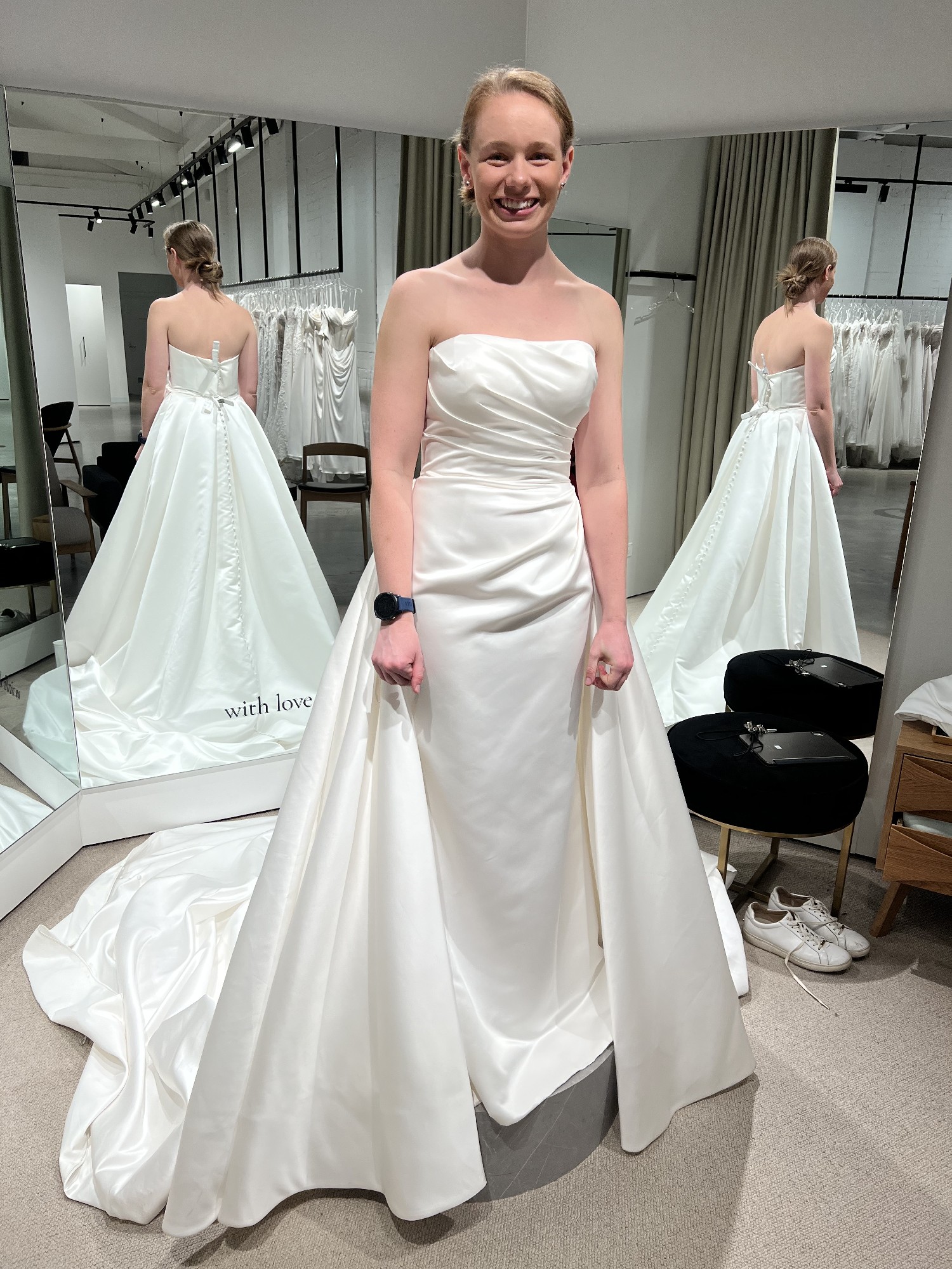 Essense of Australia, D3705 DOS- Ivory New Wedding Dress Save 35%