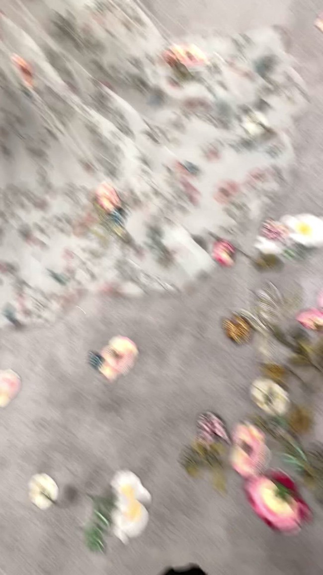 Monique Lhuillier TUILERIES VEIL Wedding Dress Save 40 Stillwhite