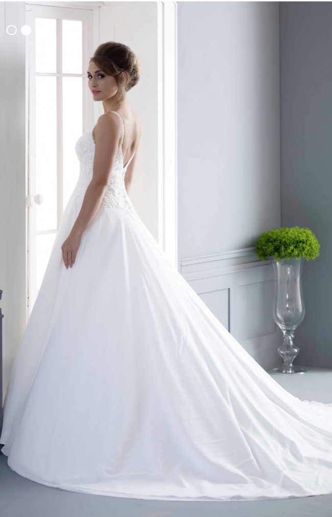 House Of Nicholas New Wedding Dress Save 68 Stillwhite