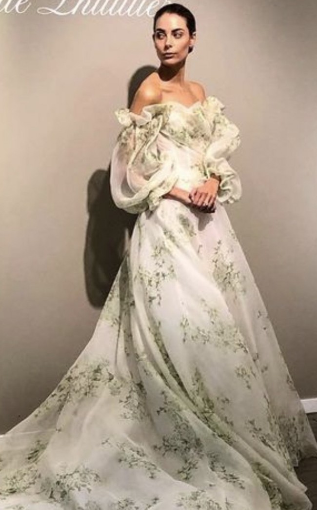 bloom by monique lhuillier