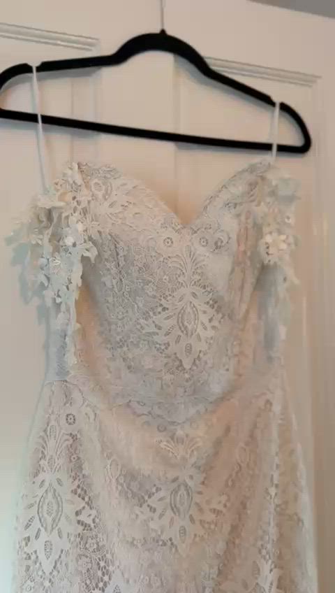 Claire Pettibone, Bourdeaux