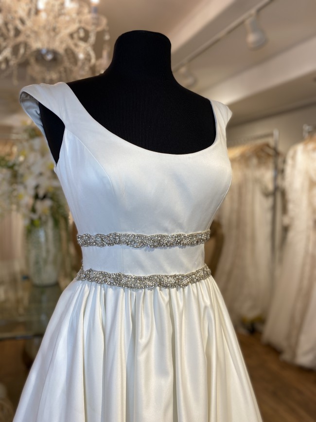 Madison James MJ07 Sample Wedding Dress Save 62% - Stillwhite