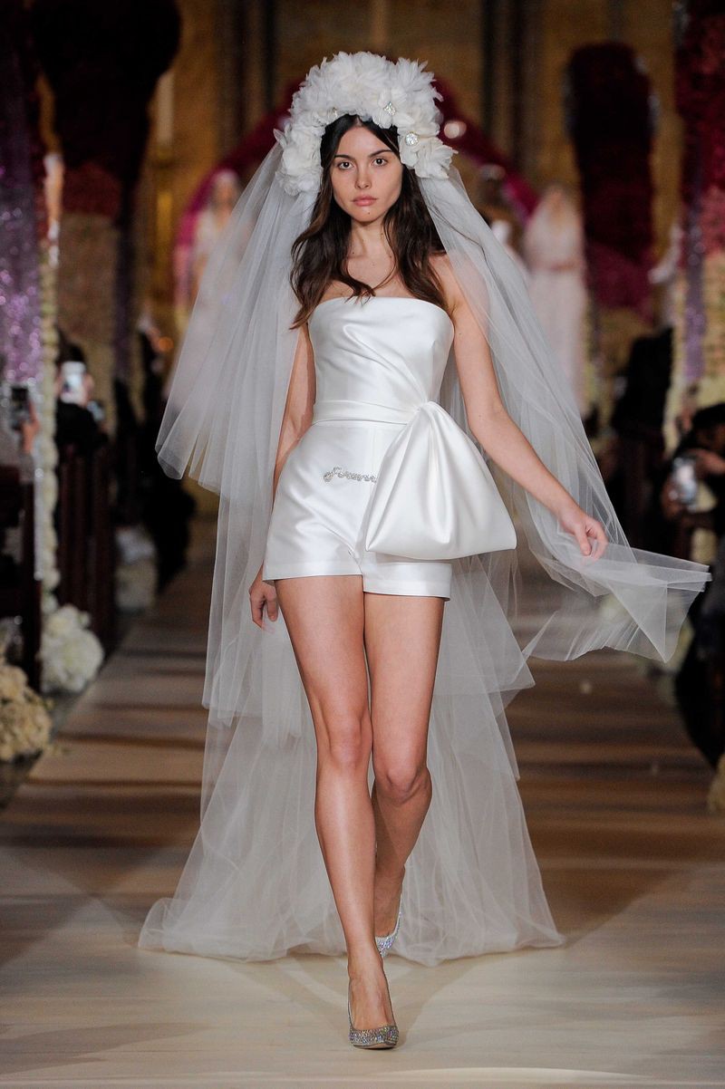 Reem Acra/Brides.com Reem Acra/Brides.com