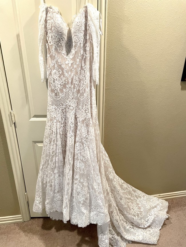 allure bridal 9551