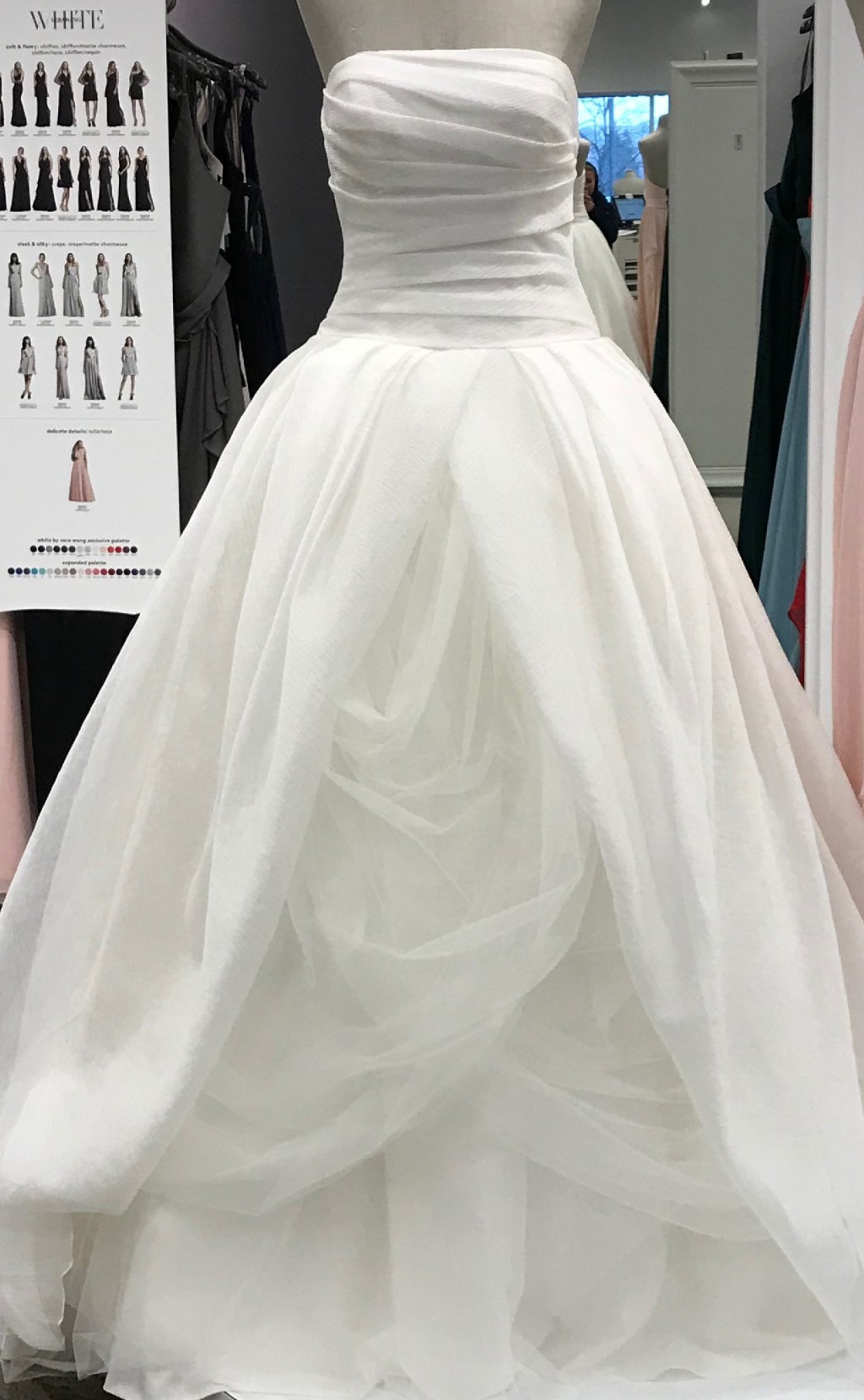 vera wang textured organza wedding dress