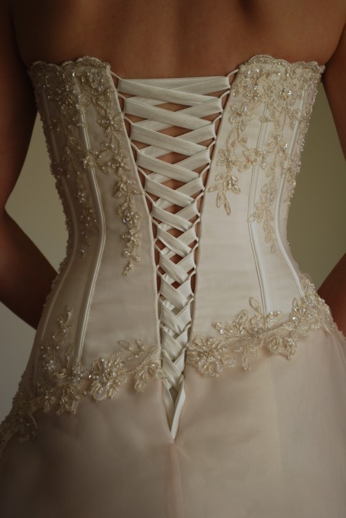 Raylia Designs , Jennifer W6232l New Wedding Dress Save 33% - Stillwhite