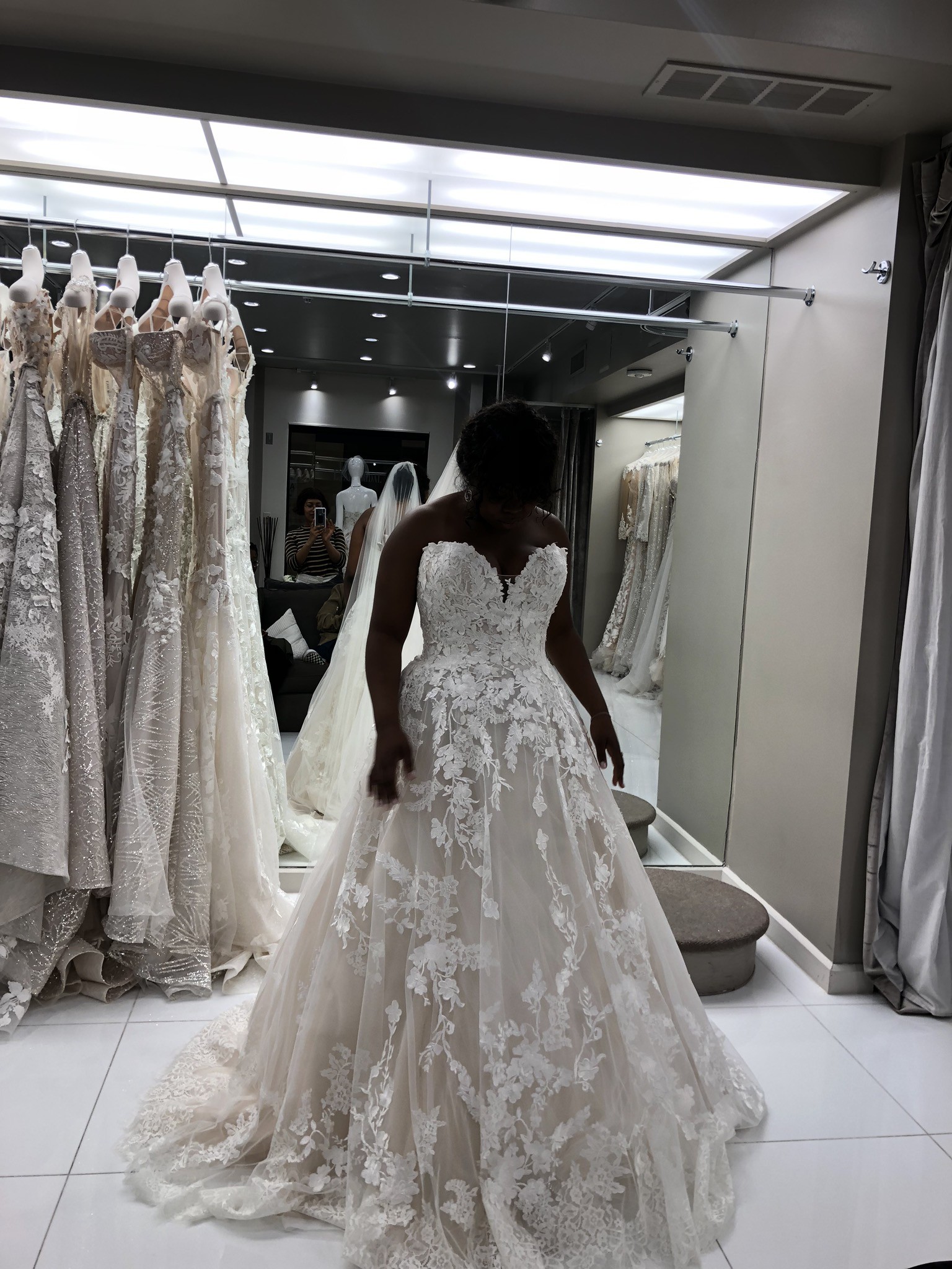 Pronovias New Wedding Dress Save 43% - Stillwhite