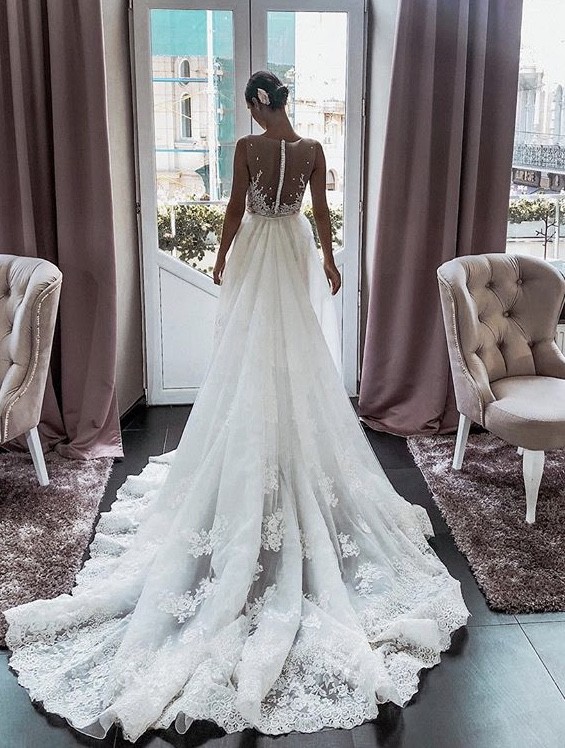 Milla Nova, Lina (white) New Wedding Dress - Stillwhite Milla Nova, Lina (white) New Wedding Dress - Stillwhite