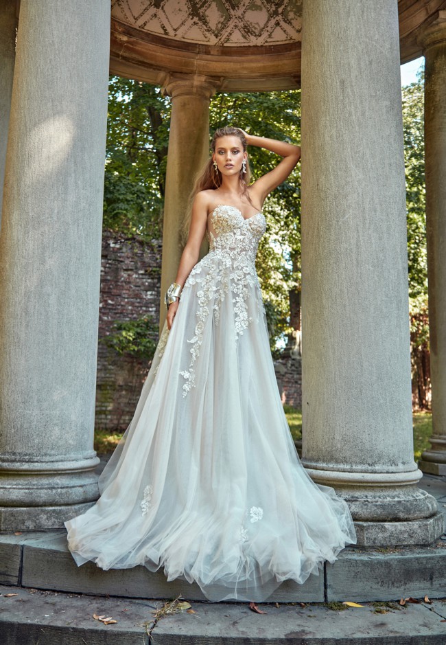 galia lahav still white