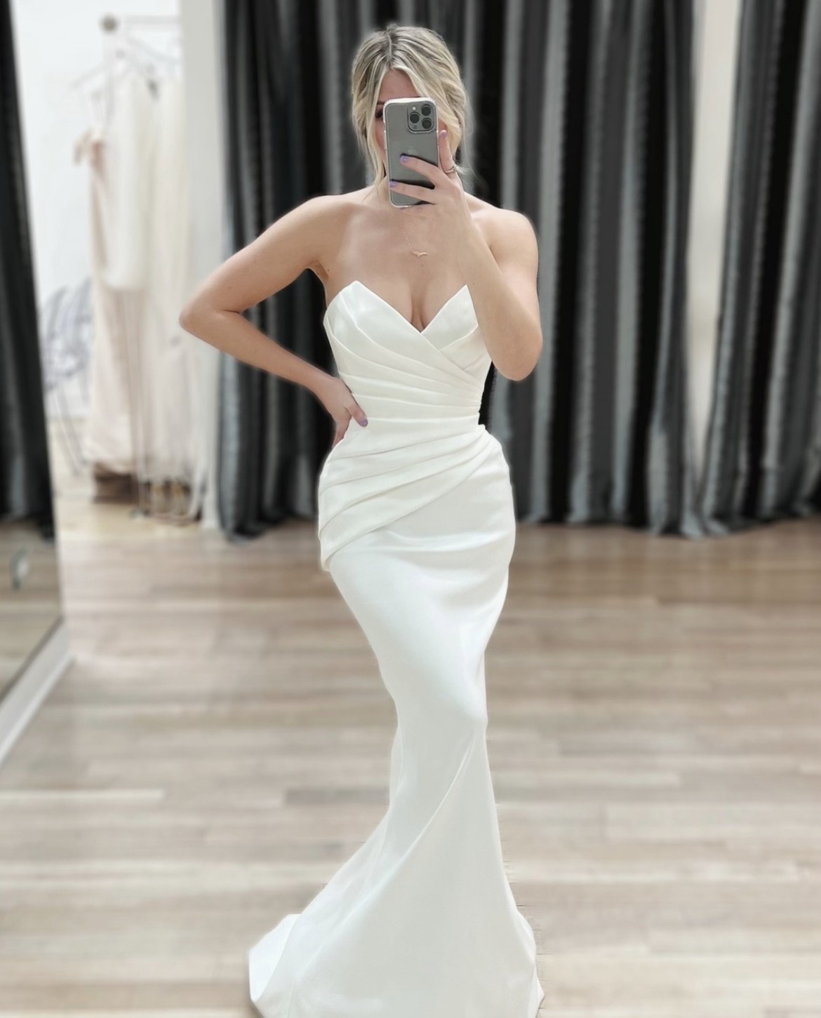 Eva Lendel Lika New Wedding Dress Save 16% - Stillwhite