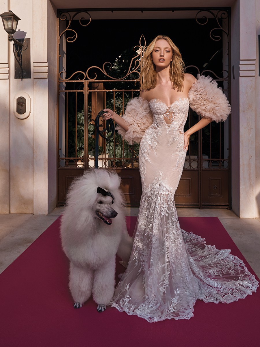 Galia Lahav Galia Lahav