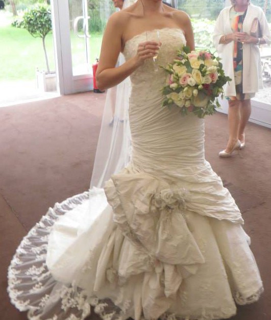 ian stuart floral wedding dress