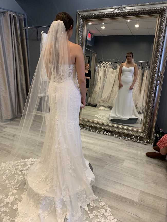syrinx dress pronovias