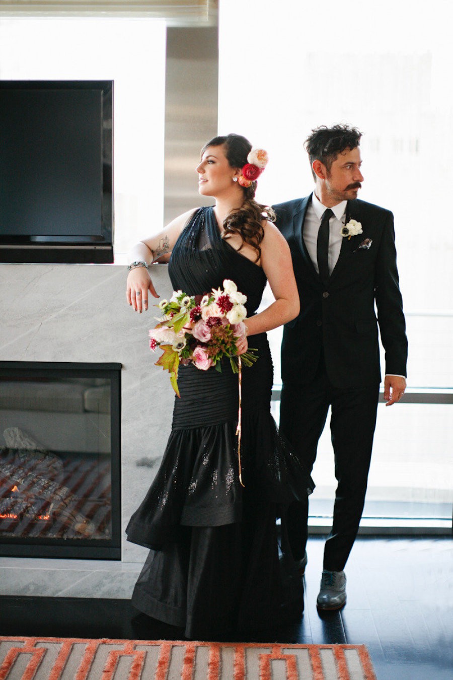 Monique Lhuillier via StyleMePretty.com Monique Lhuillier via StyleMePretty.com