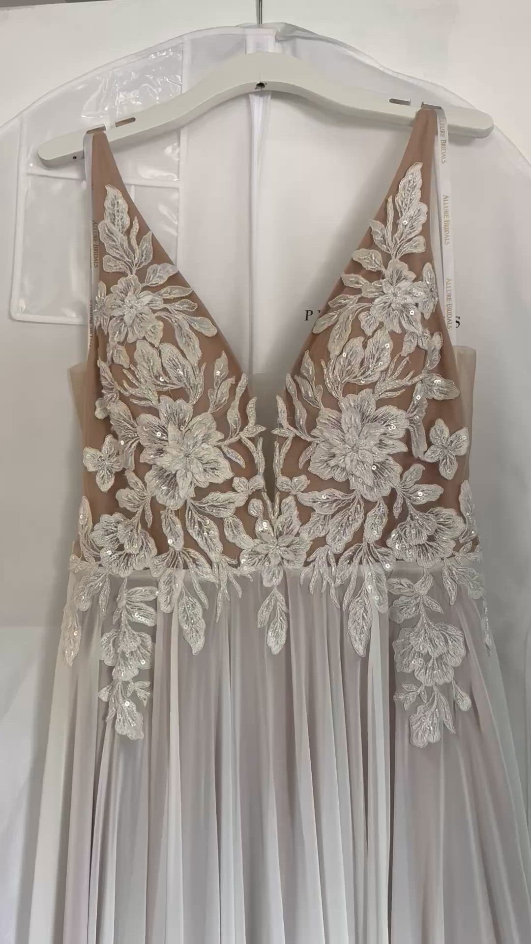 Allure Bridals, 9850