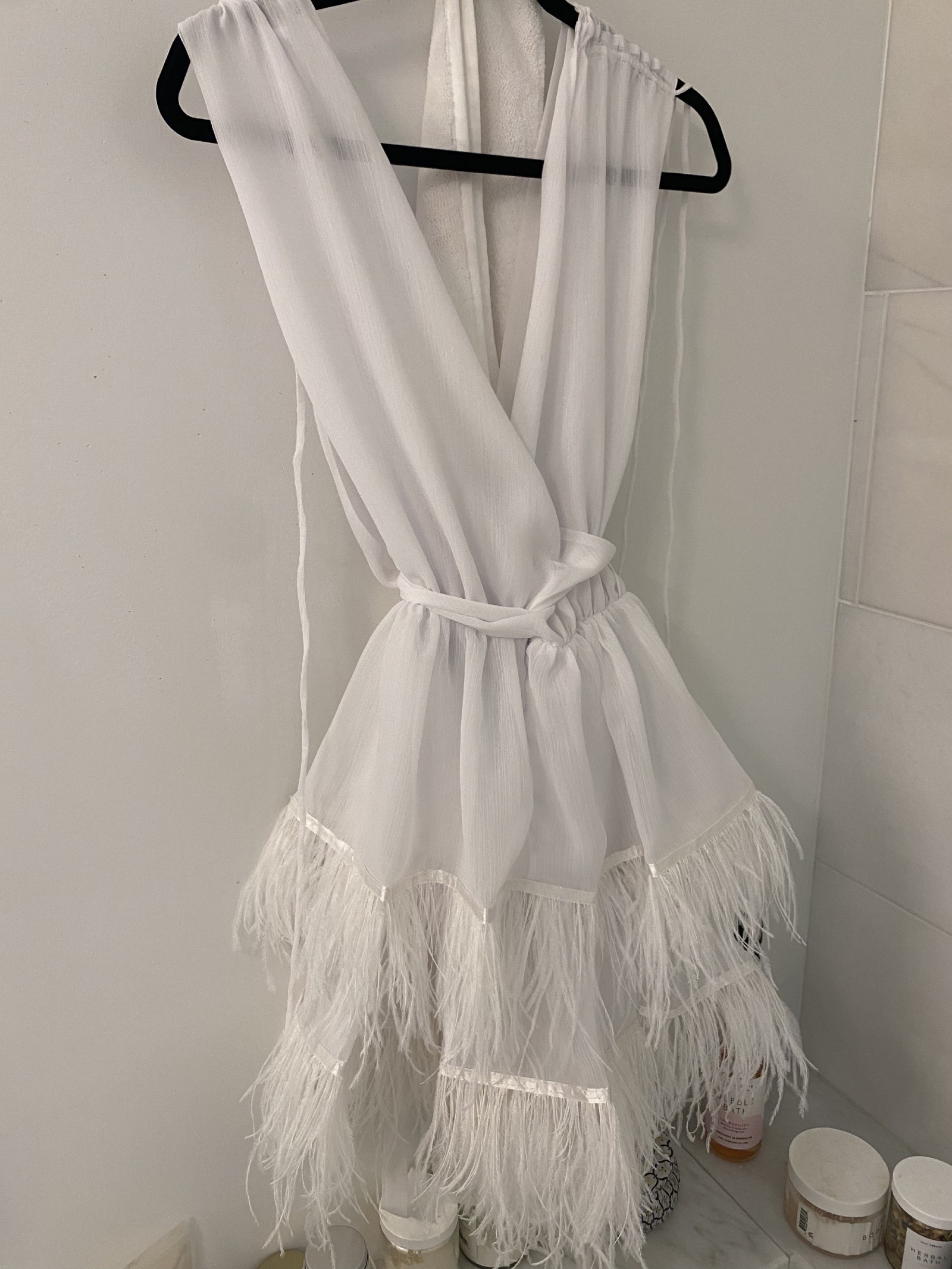 Dana Foley TWO TIER FEATHER DRESS - WHITE New Wedding Dress Save 13% ...