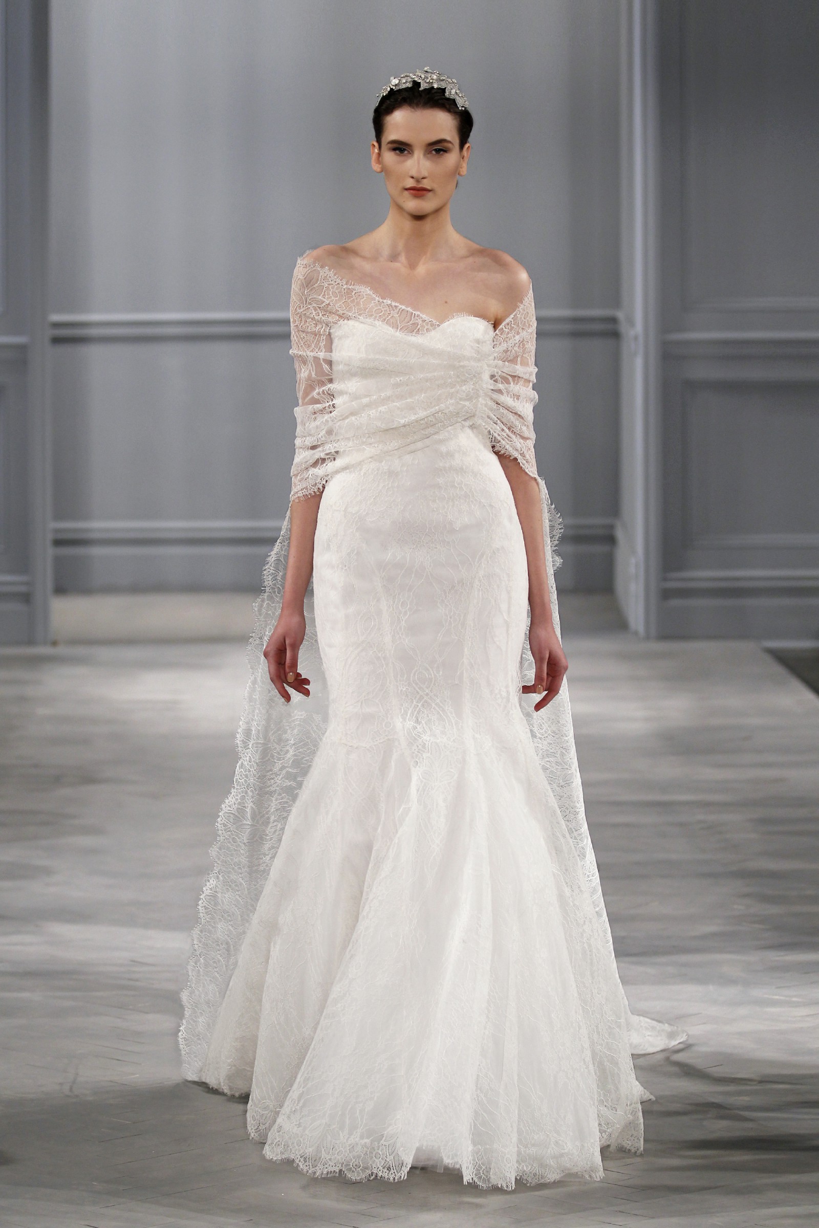 Monique Lhuillier Intrigue Used Wedding Dress Save 84% - Stillwhite