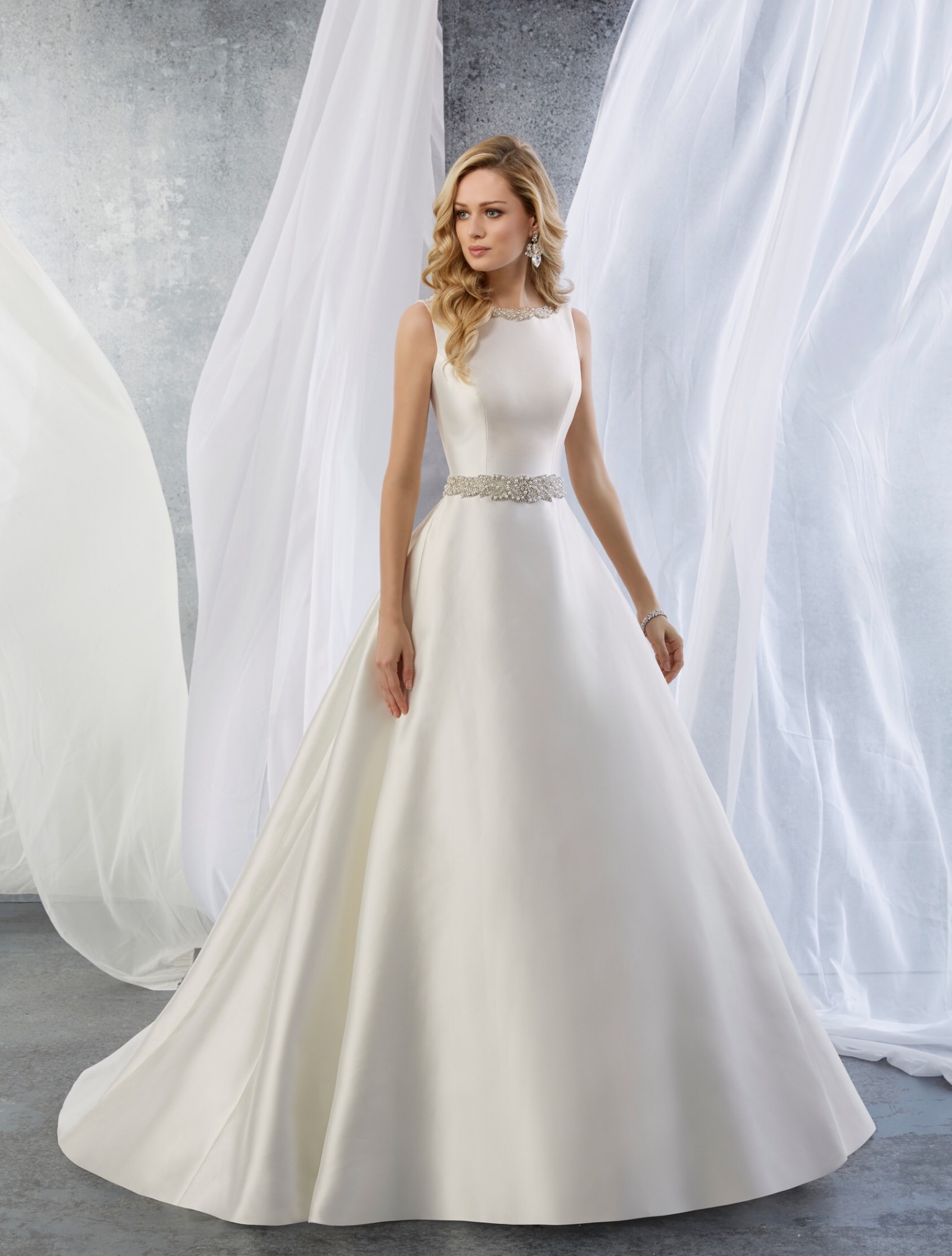 Ronald joyce 2024 pearl wedding dress