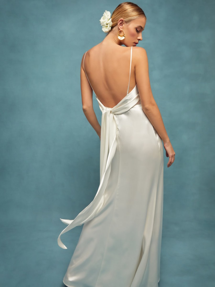 20 Designer Wedding Gowns Under 1000 Stillwhite Blog
