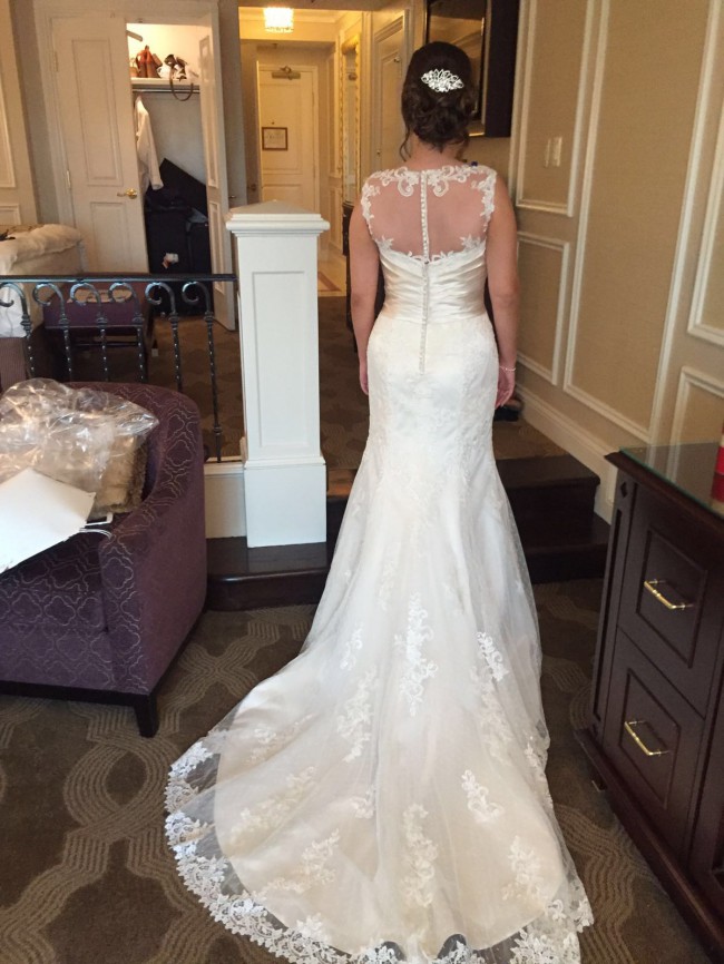 Justin Alexander 8596 Preloved  Wedding  Dress  on Sale 79 