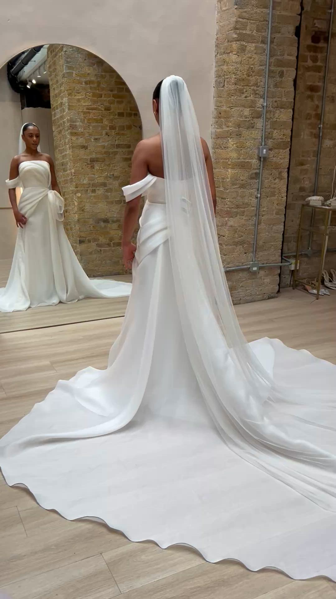 SAINT Bridal Couture, Ophelia