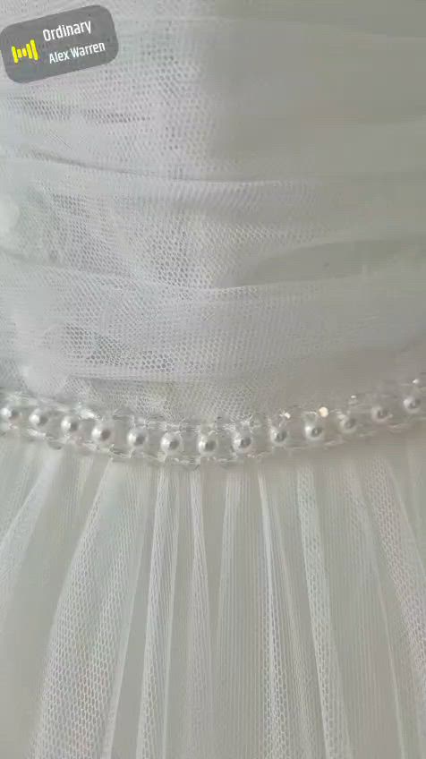 Monreal, Butterfly gown