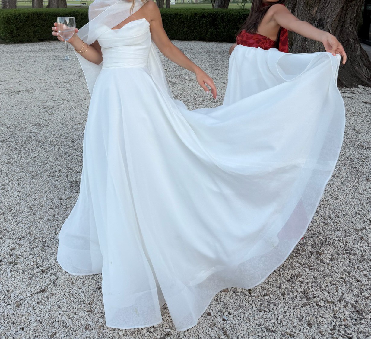 Louvienne, Sutton Wedding Dress Save 43% - Stillwhite Louvienne, Sutton Wedding Dress Save 43% - Stillwhite