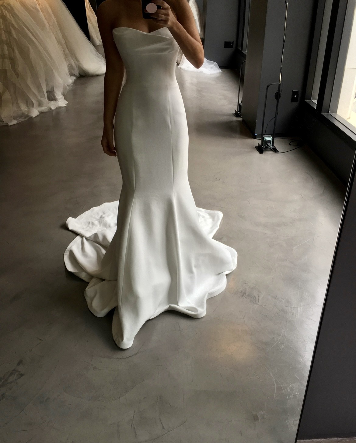 Vera Wang Ava 112019