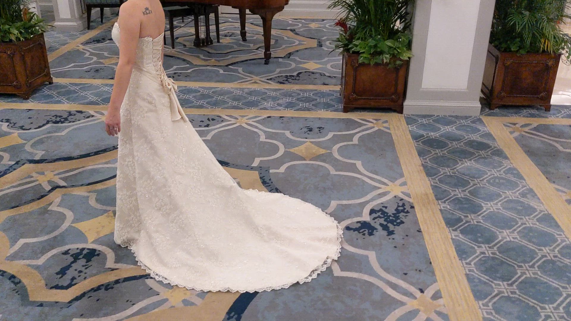 Maggie Sottero, Grace Lynette