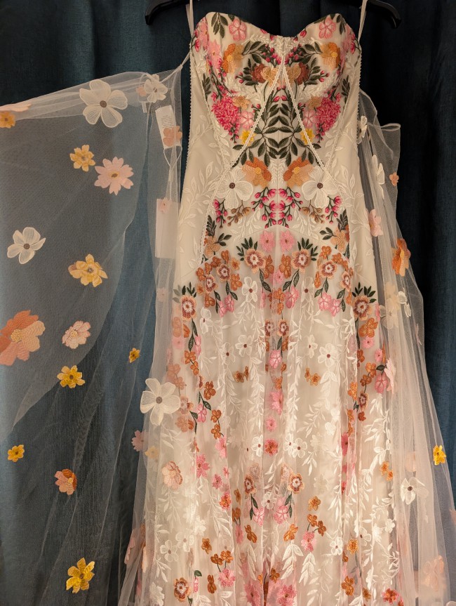 Rue De Seine, Cora Meadow Sample Wedding Dress Save 49% - Stillwhite