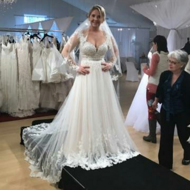 Essense Of Australia D2038 Used Wedding Dress On Sale 62 Off