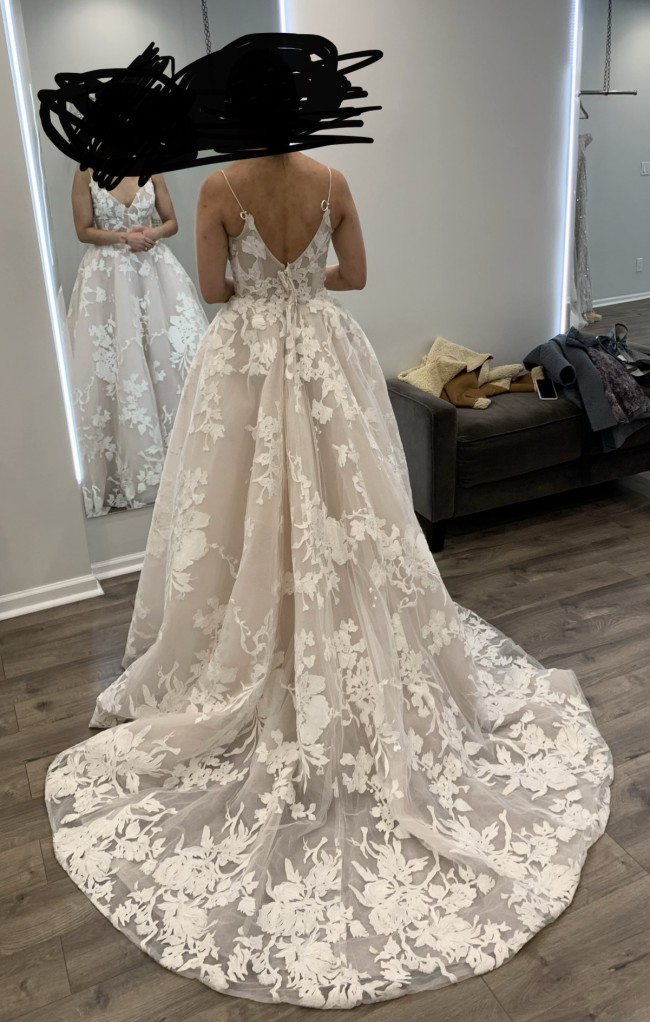 monique lhuillier maeve gown