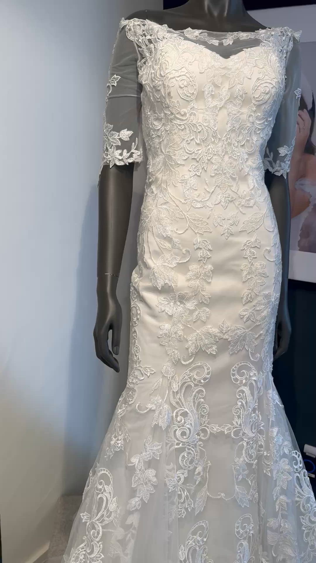 Justin Alexander, SAMPLE GOWN 8903 - RRP £1675, NOW £450