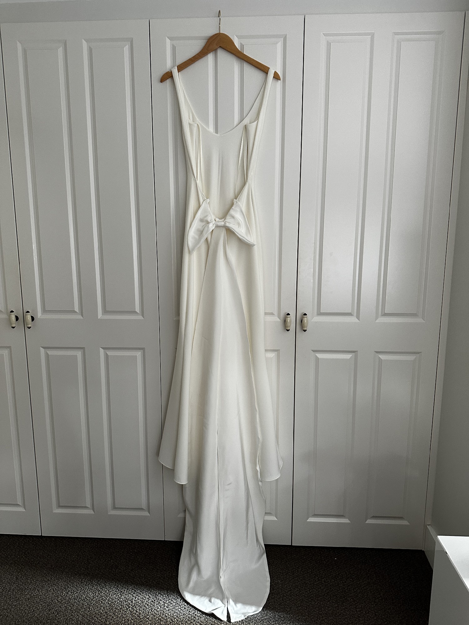 galdeblæren vigtigste bad Grace Loves Lace Martini New Wedding Dress Save 13% - Stillwhite