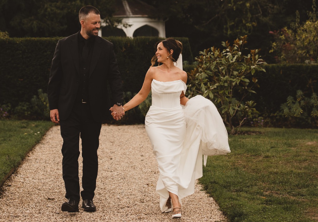Made With Love, Rhode Dress, detachable strap, scarf, Sofia veil Wedding  Dress Save 65% - Stillwhite