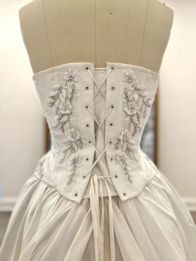 Kim Kassas Couture Sample Wedding Dress Save 28 Stillwhite