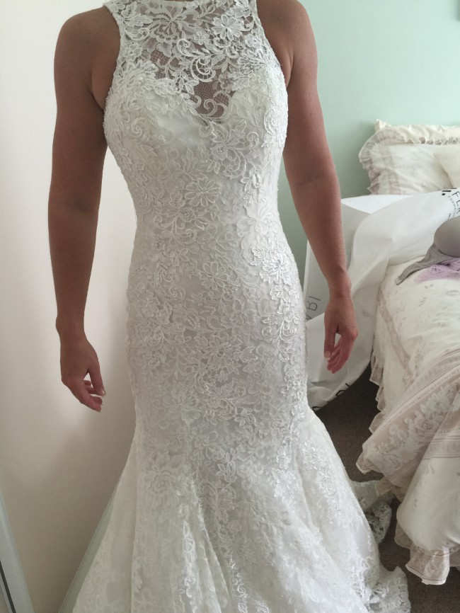 Allure Bridals Maddison James Preowned Wedding Dress on