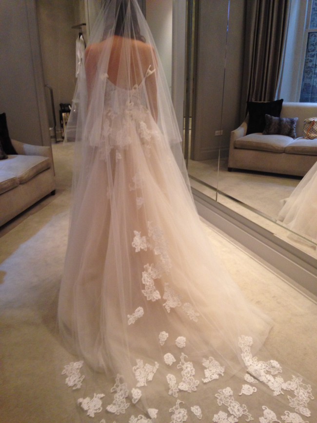 Monique Lhuillier Severine Preowned Wedding Dress Save 37% - Stillwhite