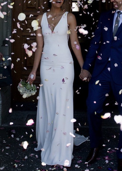 Pronovias Estilo Preowned Wedding Dress Save 50% Stillwhite