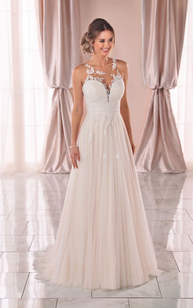 Stella York 6888 Sample Wedding Dress - Stillwhite