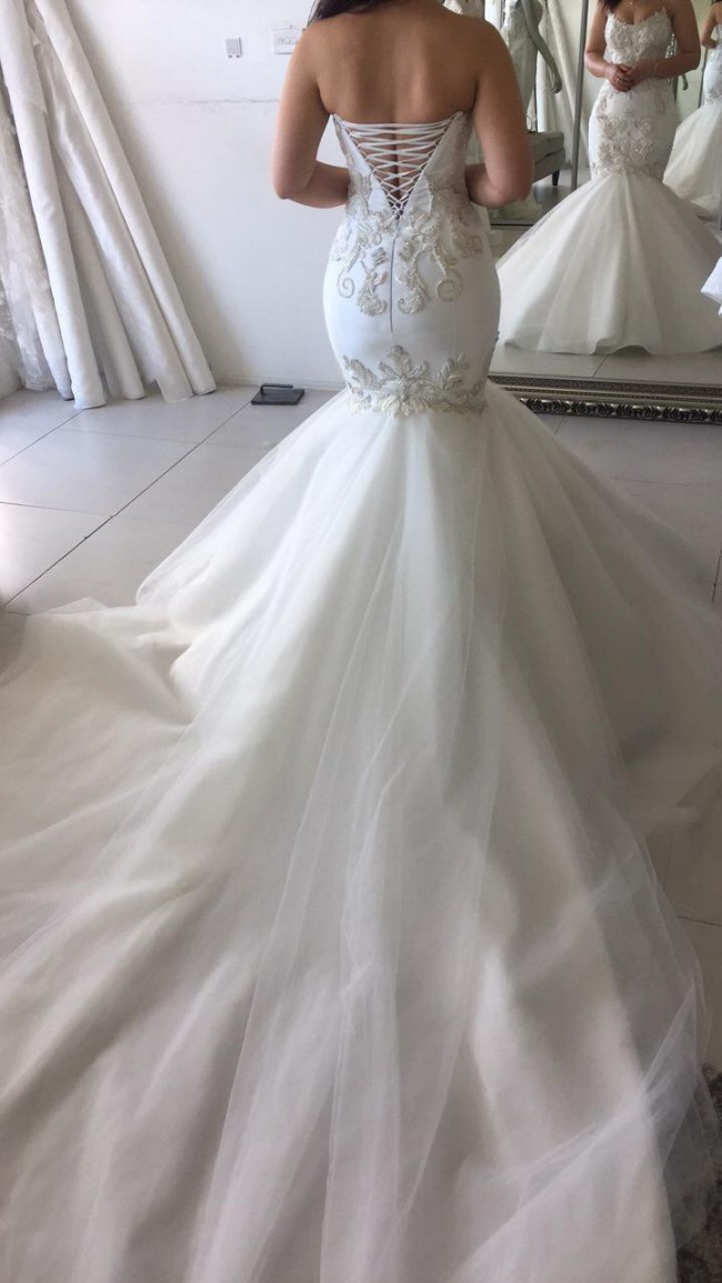 Norma And Lili Bridal Couture Custom Made Preowned Wedding Dress Save ...