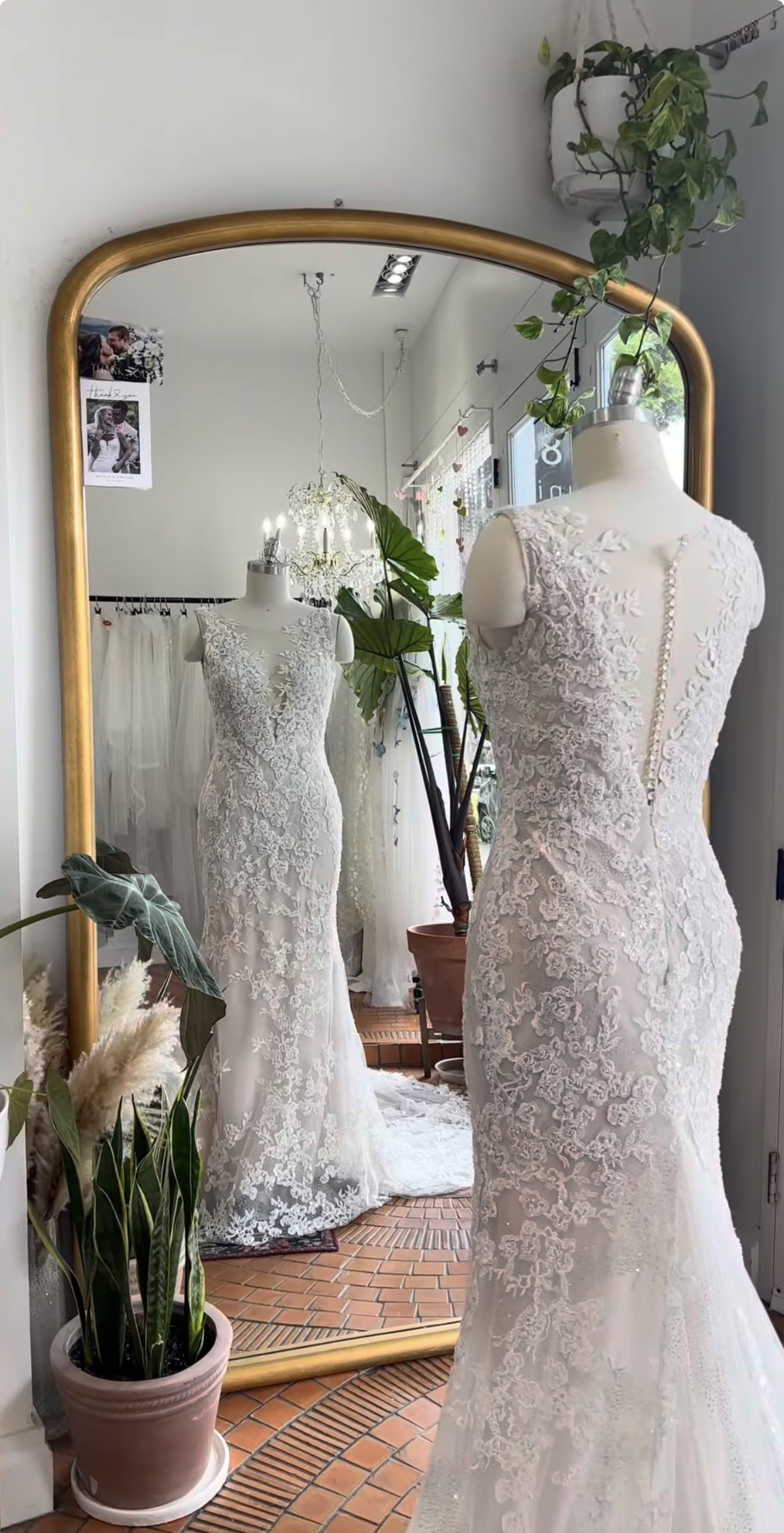 Atelier Pronovias, Dessay - Mermaid Gown (V-neck/V-back) - BRAND NEW! New Wedding Dress Save 84% - Stillwhite Atelier Pronovias, Dessay - Mermaid Gown (V-neck/V-back) - BRAND NEW! New Wedding Dress Save 84% - Stillwhite