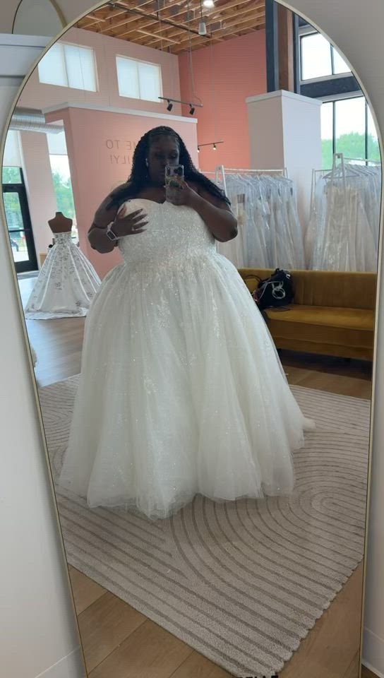 Bon Bon Belle, Custom made