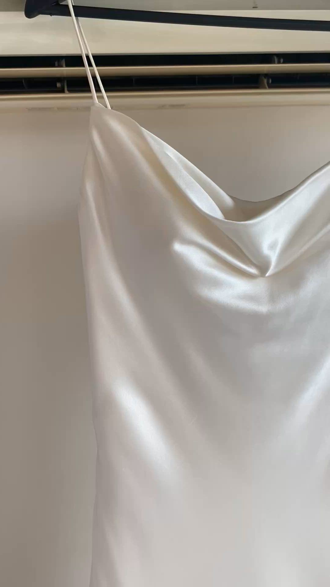 Danielle Frankel, Kaia (never worn, urgent sale!)