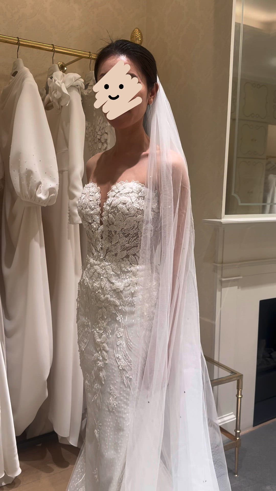 Pronovias, Aethra