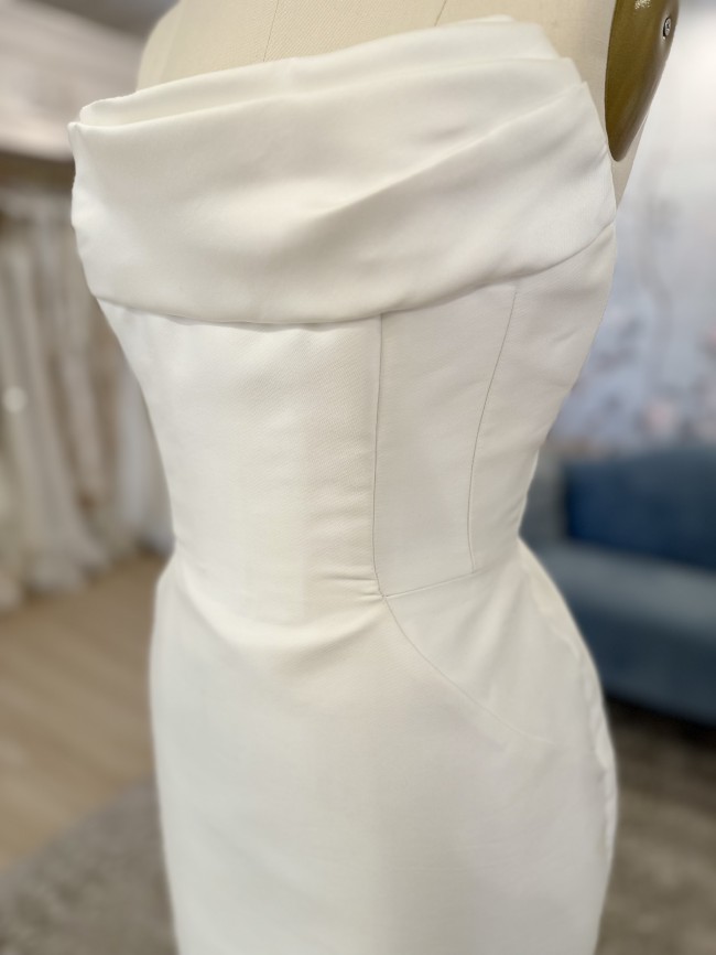 Anne Barge, Rodgers Sample Wedding Dress Save 21% - Stillwhite
